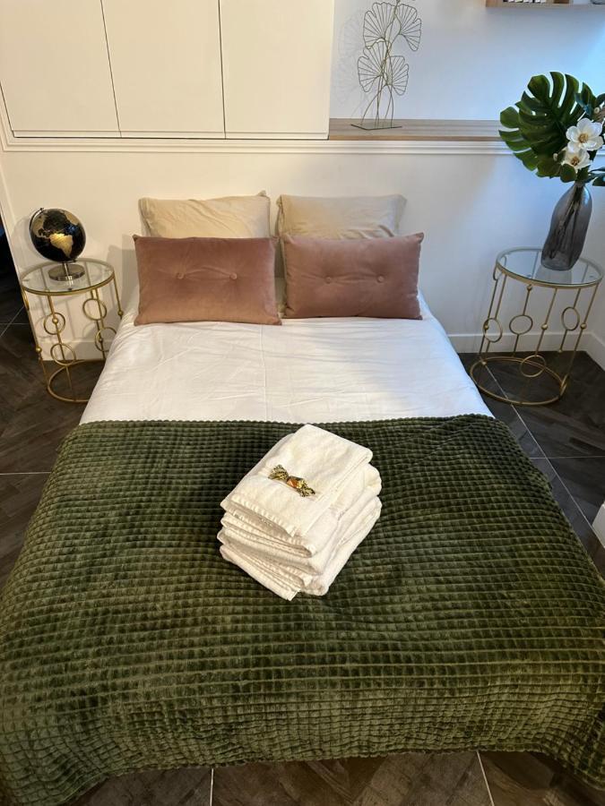 Logement Guenot Pour 5 Personnes Sur Paris 11 ภายนอก รูปภาพ